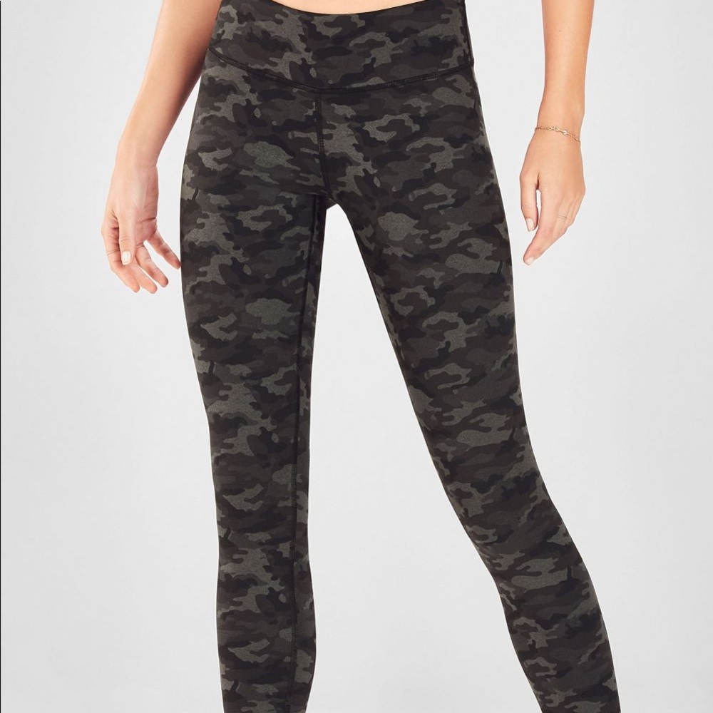 Fabletics High Waisted Heatherknit Leggings